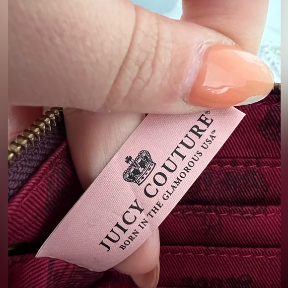 Red Juicy couture clutch - Picture 3 of 5